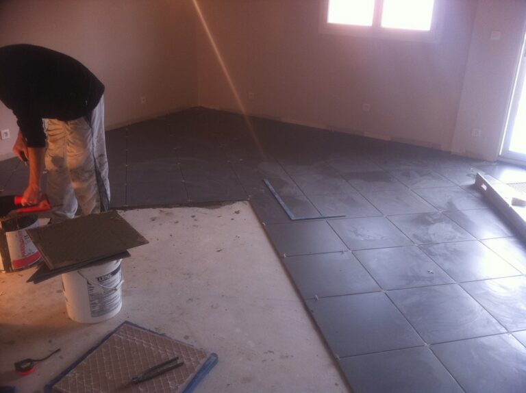 Travaux de rénovation intérieure à Vétraz-Monthoux – Rénovation Int Chape Carrelage
